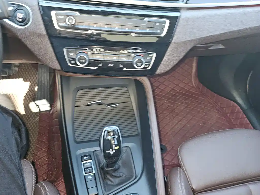 BMW X1 2022 — фото 11