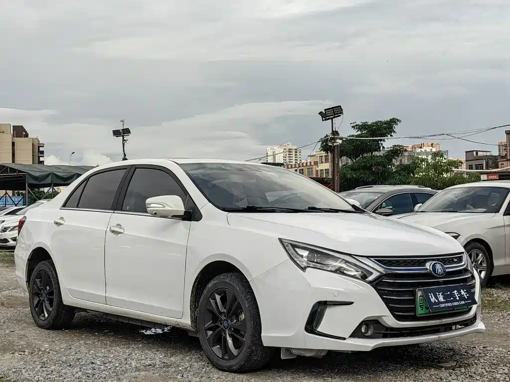 BYD Qin NEV 2018
