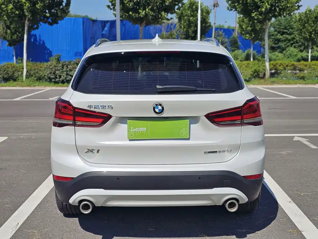 BMW X1 2022 — фото 14