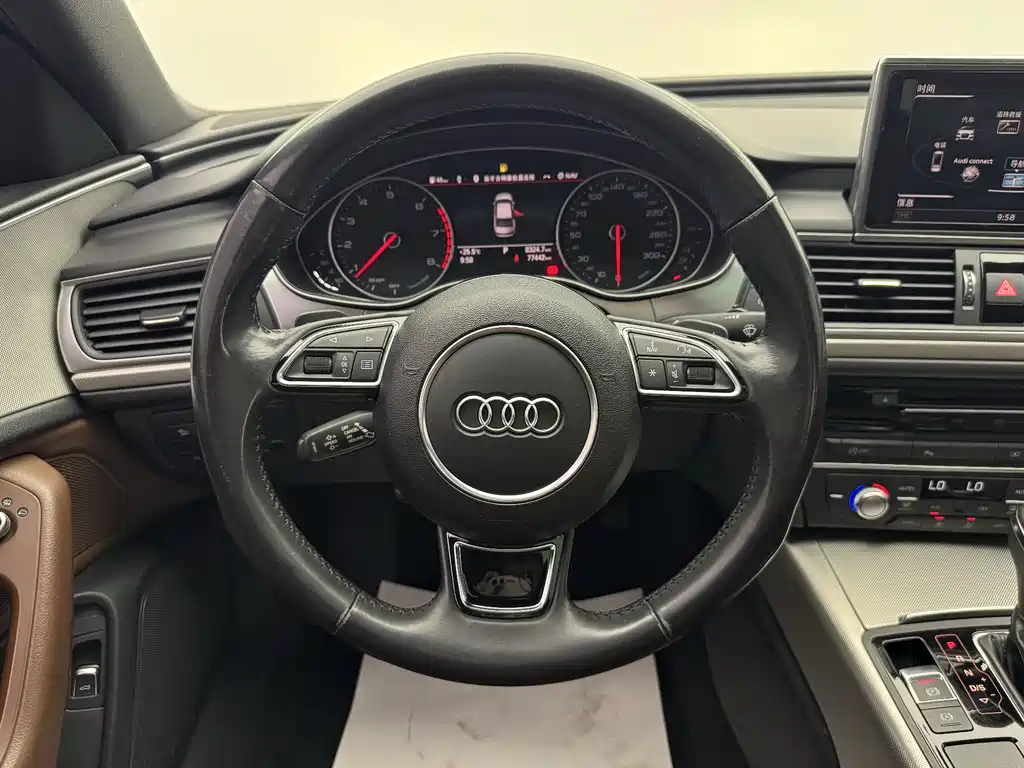 Audi A6L 2018 — фото 33