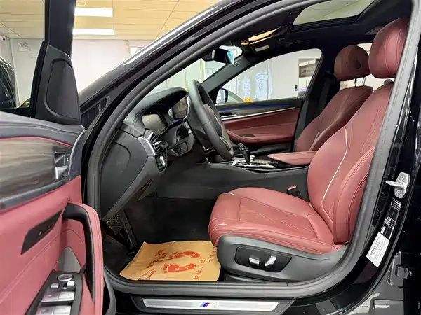 BMW 5 Series 2022