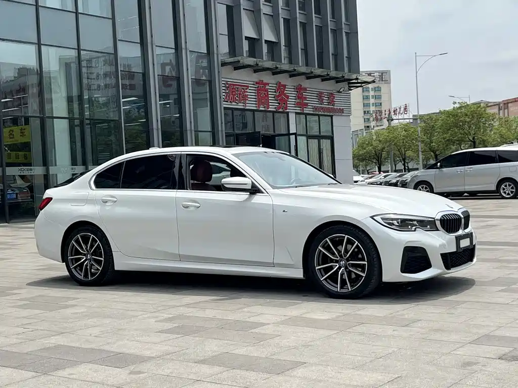 BMW 3 Series 2020