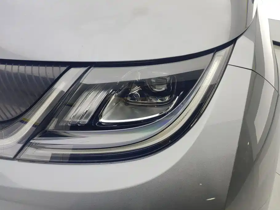 BYD Dolphin 2022