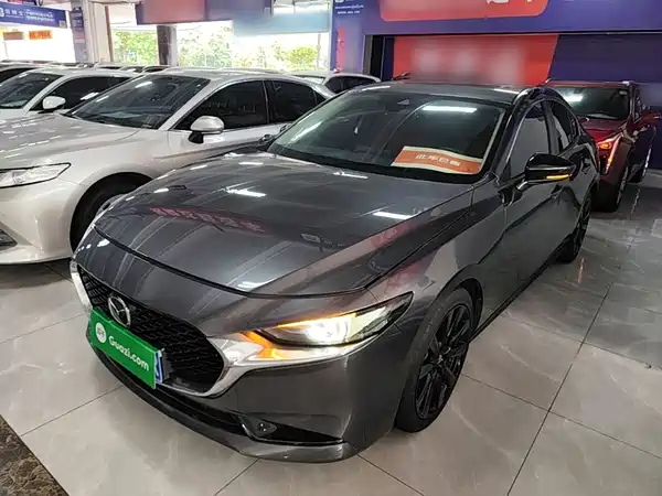 Mazda 3 Axela 2022