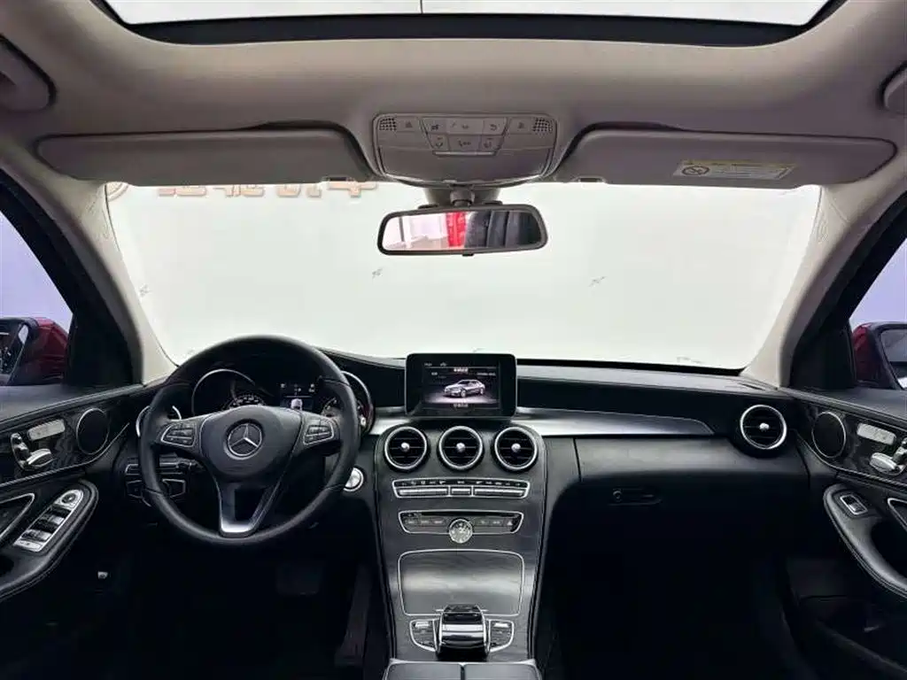 Mercedes-Benz C-Class 2018 — фото 8