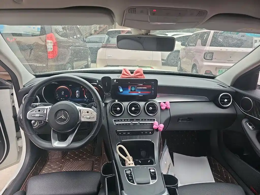 Mercedes-Benz C-Class 2020