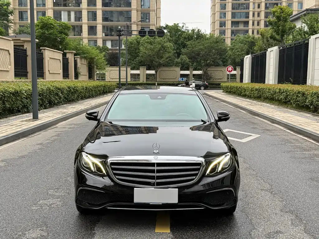 Mercedes-Benz E-Class 2017