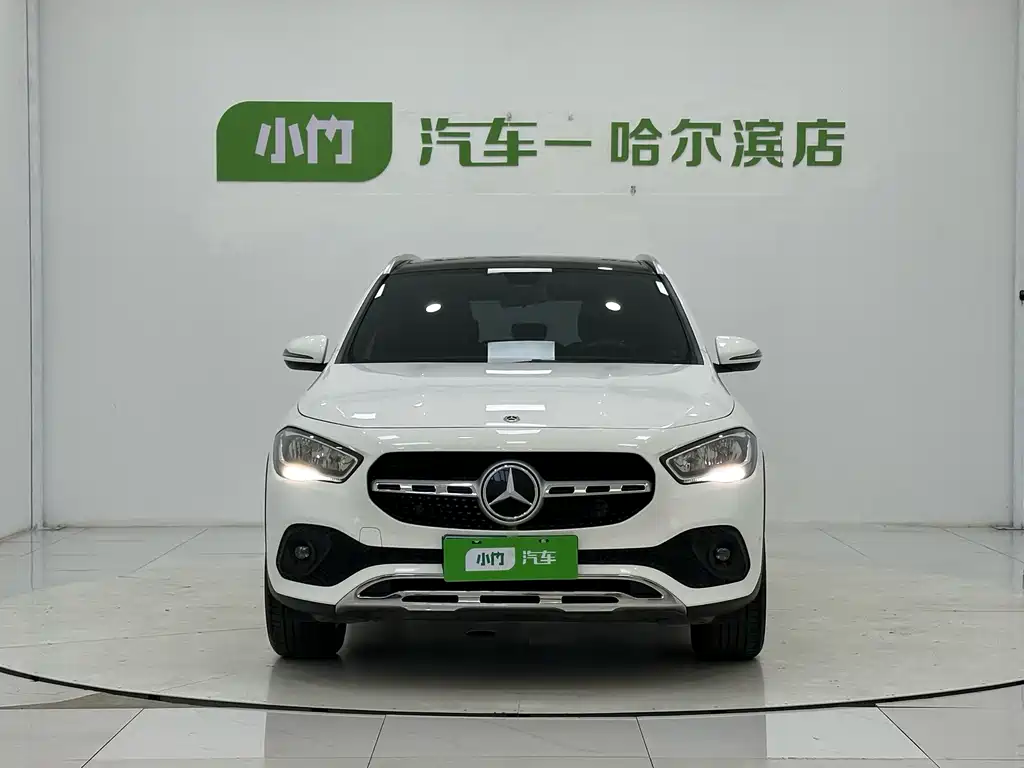 Mercedes-Benz GLA 2021