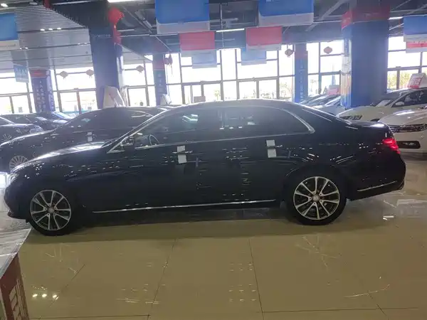 Mercedes-Benz E-Class 2016