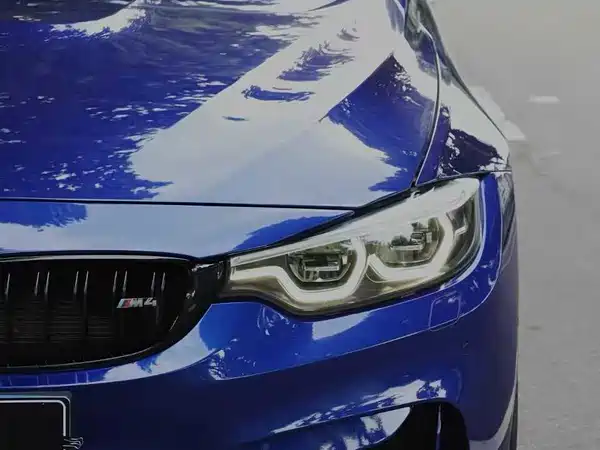 BMW M4 2019
