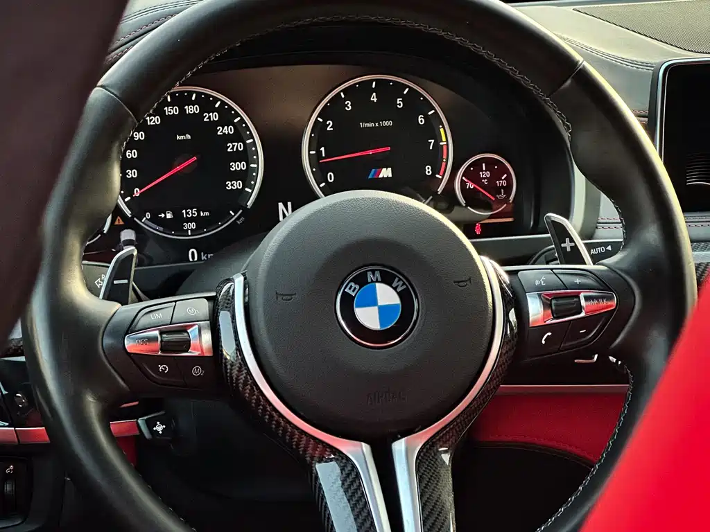 BMW X6 M 2017 — фото 3
