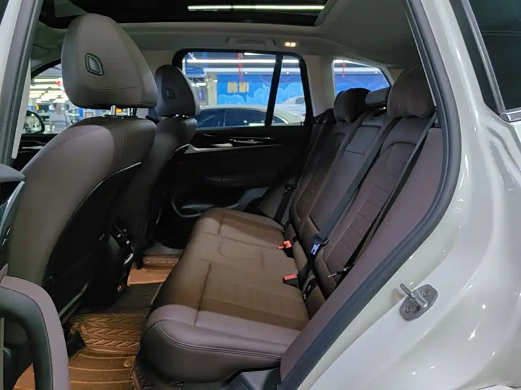 BMW X3 2020 — фото 17
