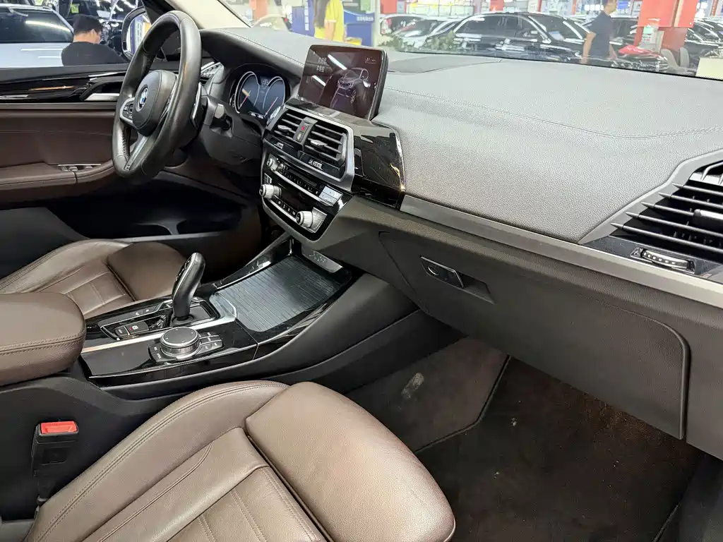 BMW X3 2019 — фото 17