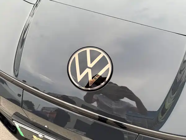 Volkswagen Distinctive 06 2026