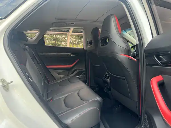 Geely Emgrand S 2022
