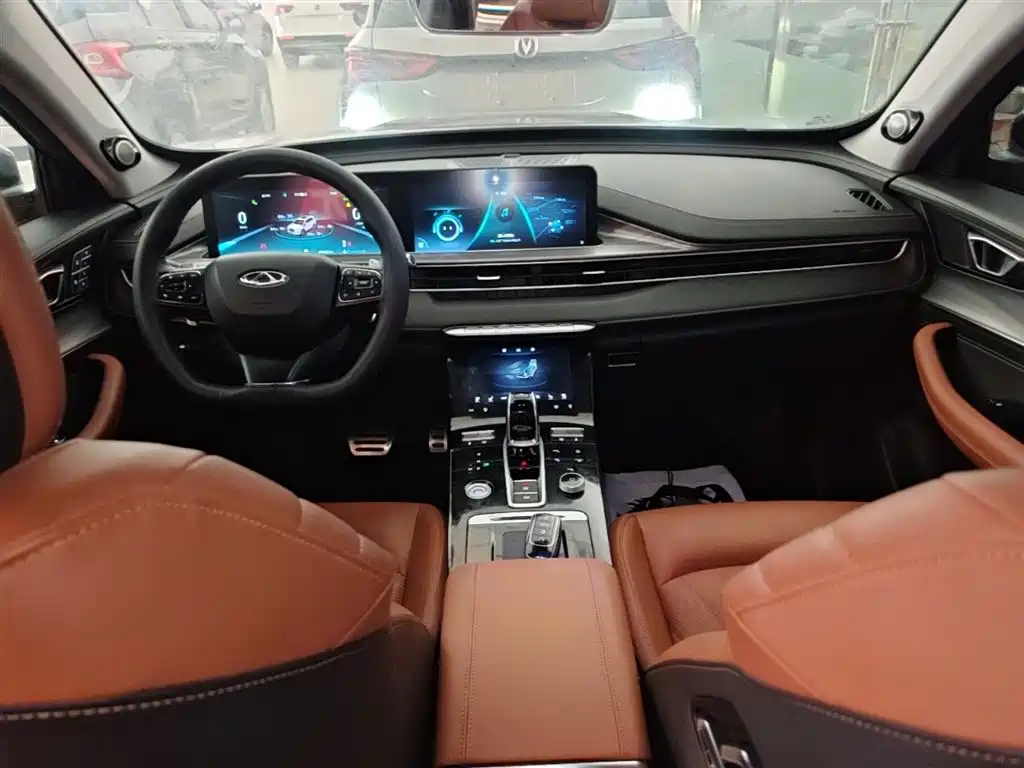 Chery Tiggo 8 PLUS 2021 — фото 10