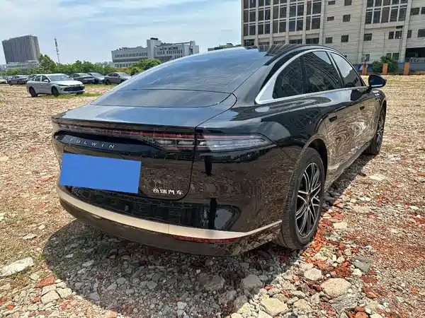 Chery Fengyun A9L 2025