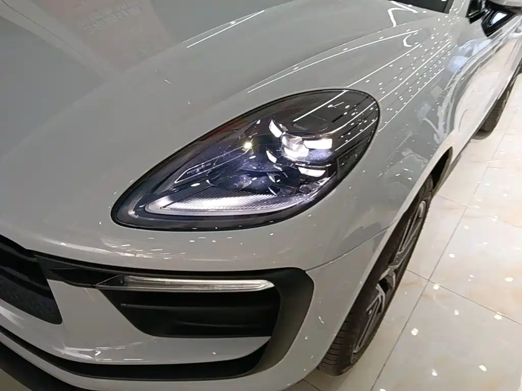 Porsche Macan 2026 — фото 24