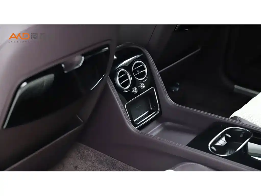 Bentley Flying Spur 2020 — фото 9