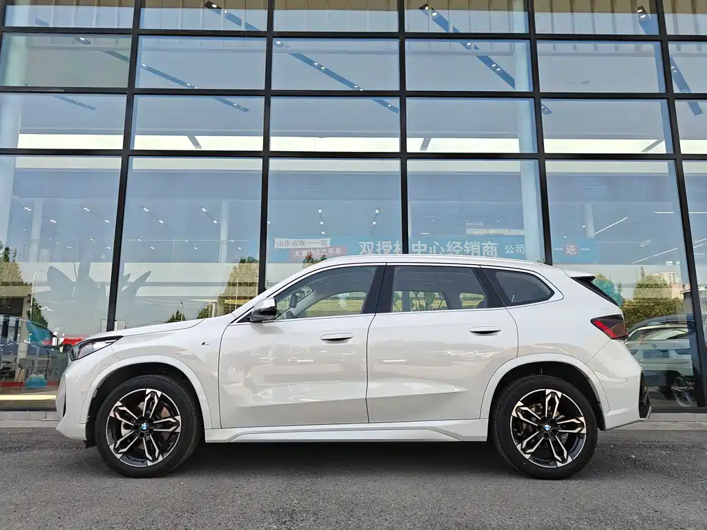 BMW X1 2024