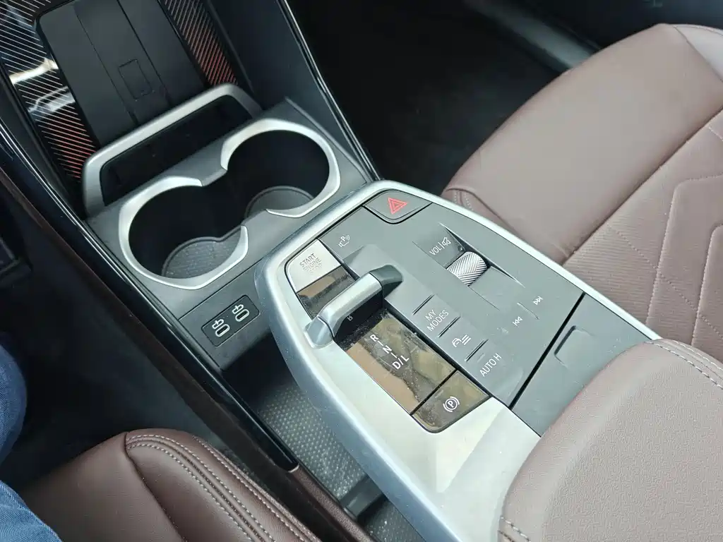 BMW X1 2024 — фото 10