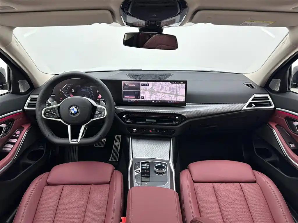 BMW 3 Series 2024 — фото 16