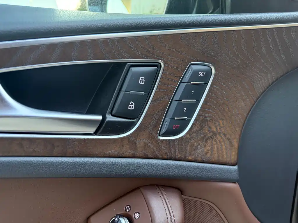 Audi A6L 2016 — фото 14