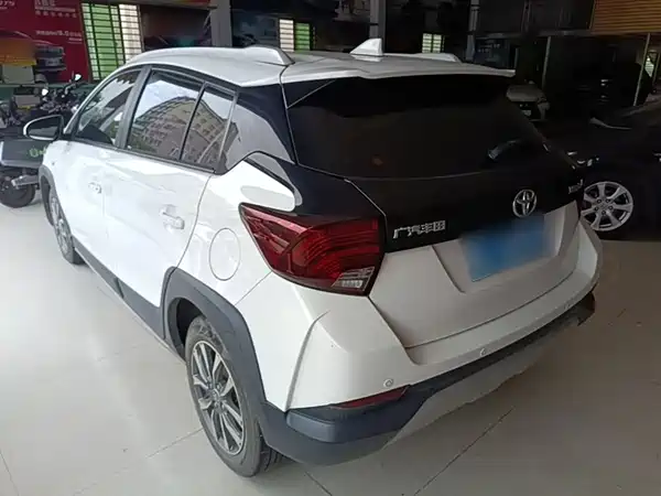 Toyota Yaris L 2020
