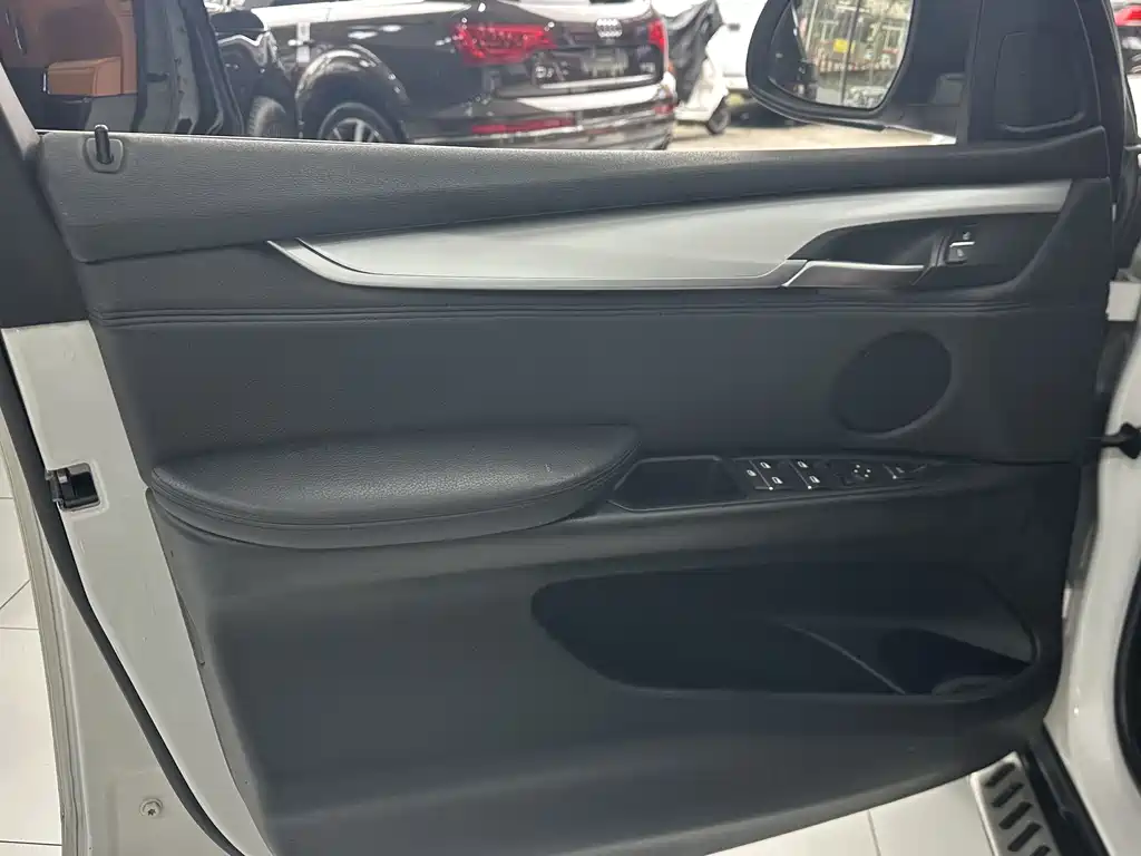 BMW X5 2015 — фото 27