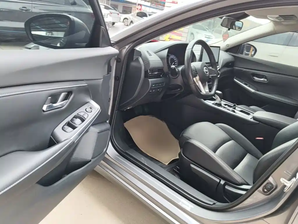 Nissan Sylphy 2023 — фото 16