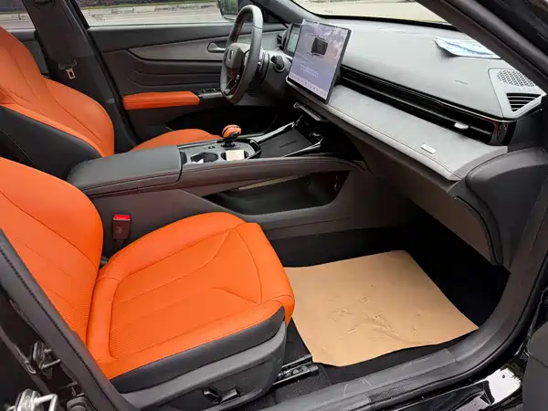 Changan UNI-V 2025