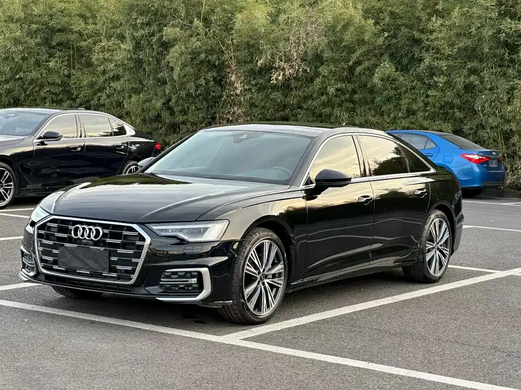 Audi A6L 2024 — фото 1