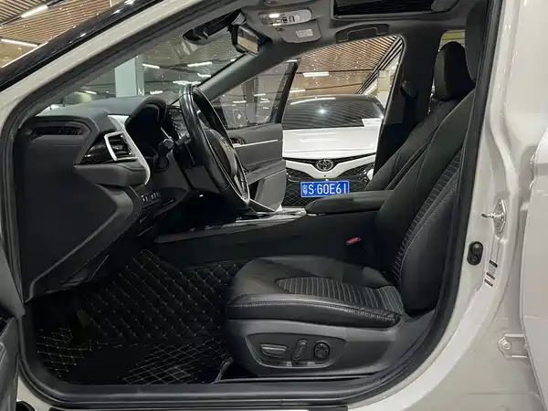 Toyota Camry 2022