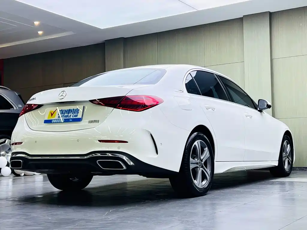 Mercedes-Benz C-Class 2022 — фото 4