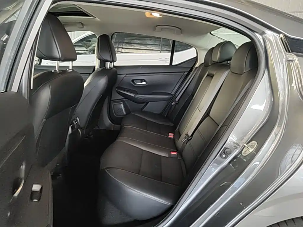 Nissan Sylphy 2021 — фото 17