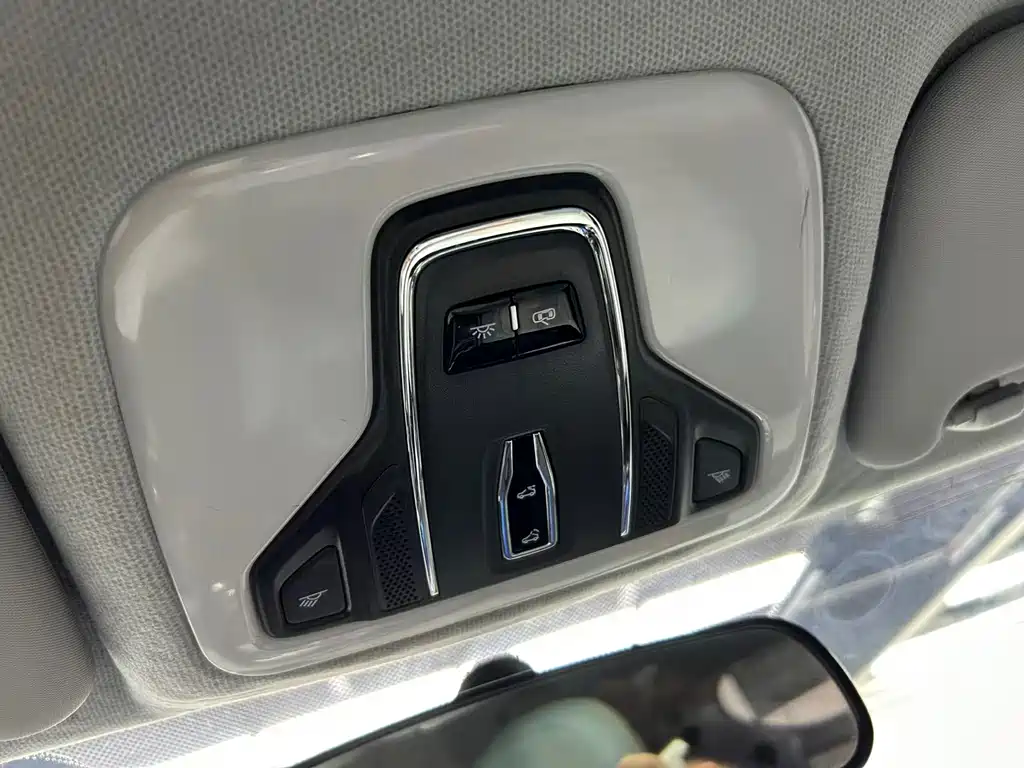 Chery Tiggo 3x 2022 — фото 16
