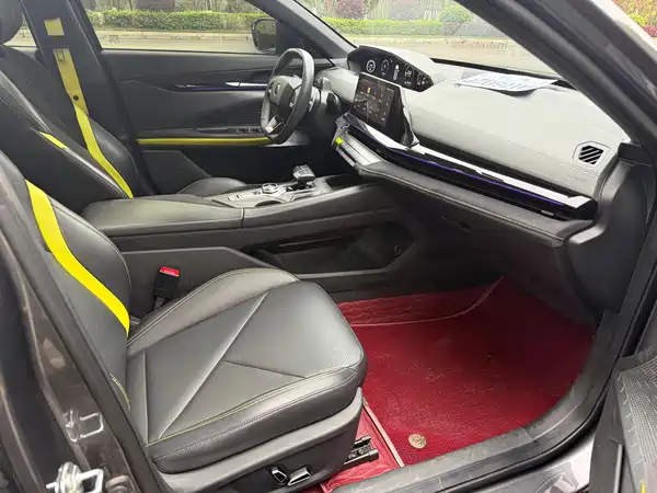Changan UNI-V 2022