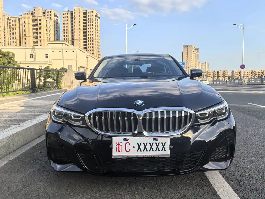 BMW 3 Series 2022