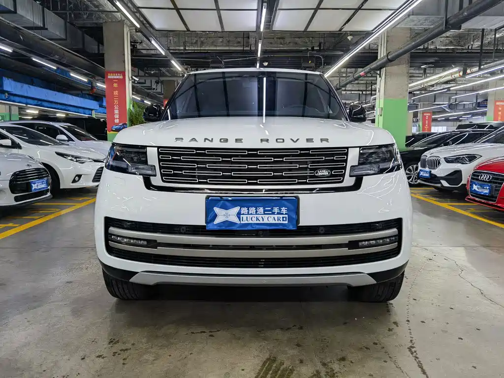 Land Rover Range Rover 2025 — фото 2