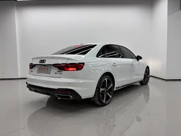 Audi A4L 2024