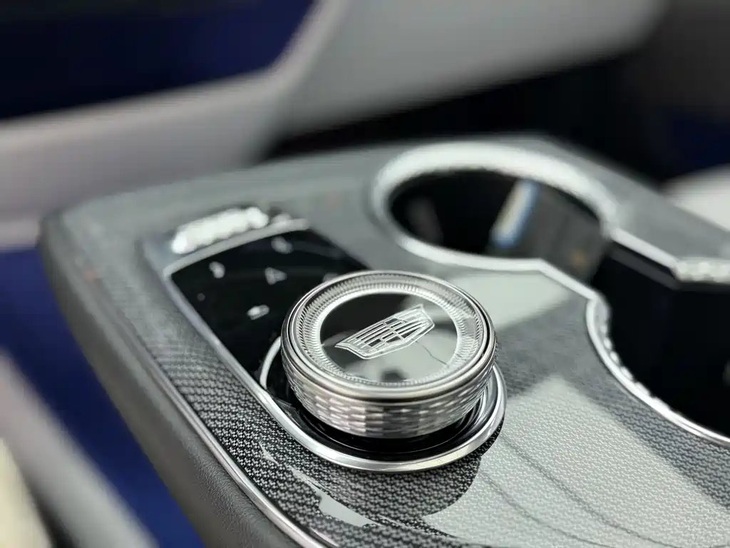 Cadillac IQ 2024 — фото 10
