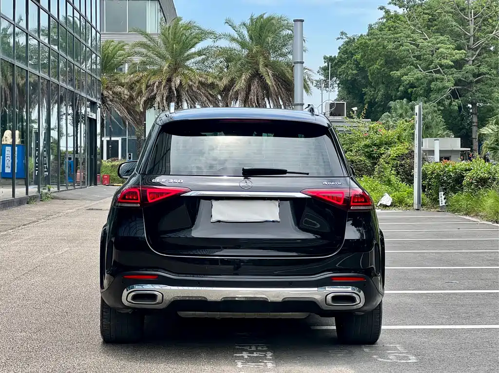 Mercedes-Benz GLE 2023 — фото 14