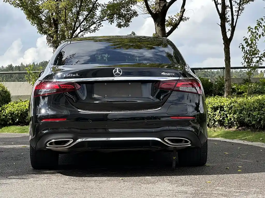 Mercedes-Benz E-Class New Energy 2023 — фото 8
