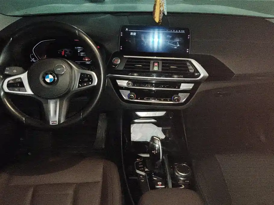 BMW X3 2019 — фото 12