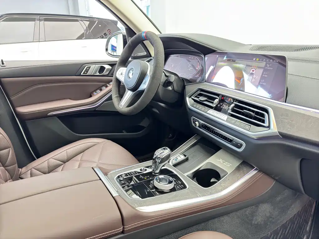 BMW X5 2023 — фото 14
