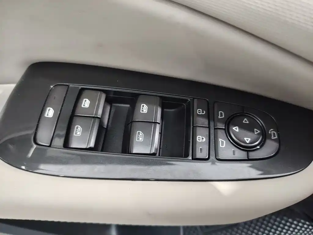 BYD Seal 06GT 2025 — фото 15