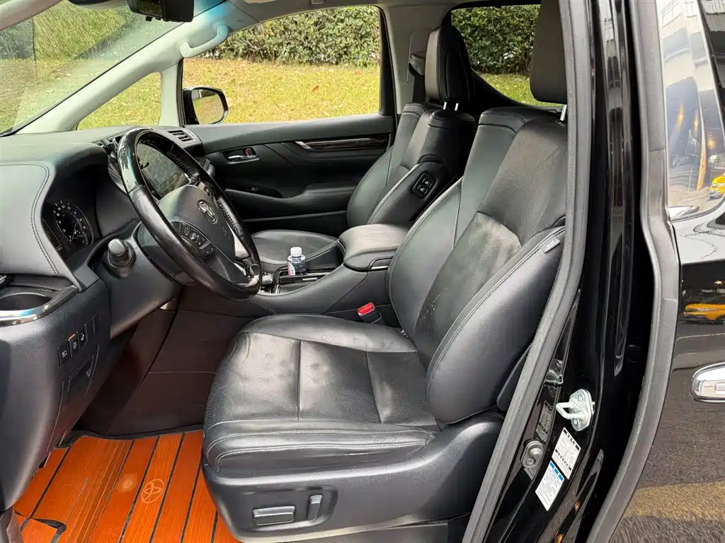 Toyota Vellfire 2020 — фото 8