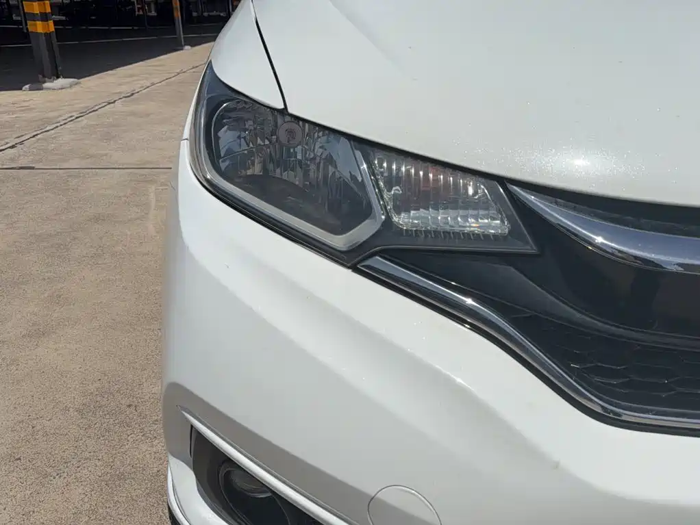 Honda Fit 2018 — фото 23
