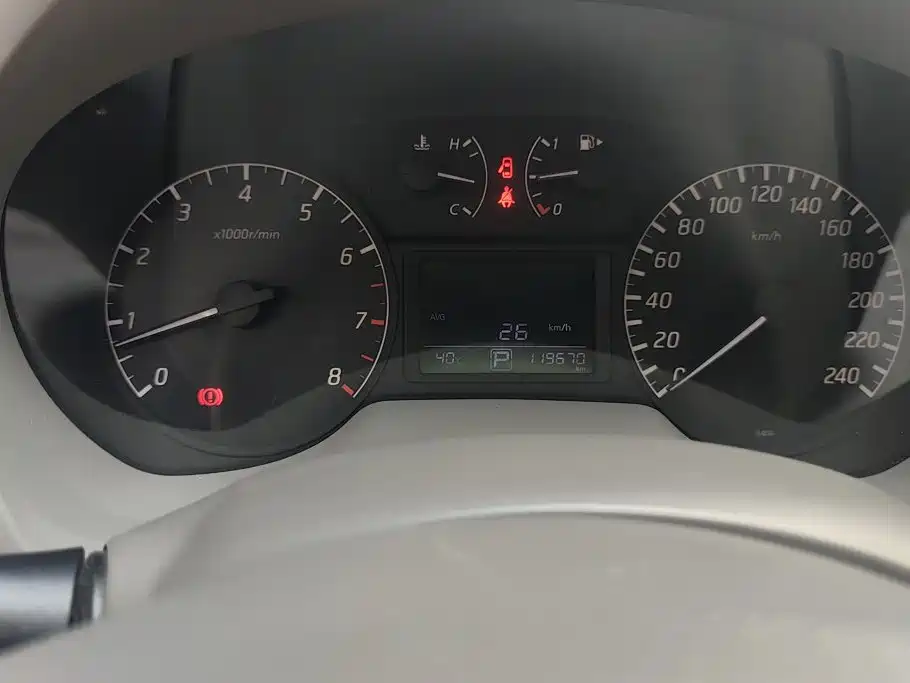 Nissan Sylphy 2013 — фото 14