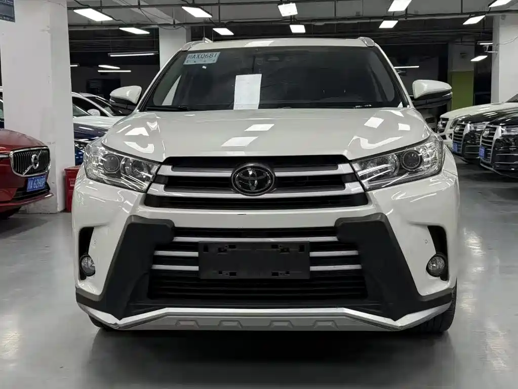 Toyota Highlander 2019 — фото 2